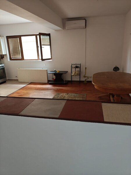 Prelungirea Ghencea Vand ap 3 cam spatios 80m D. Taberei str Ghindari